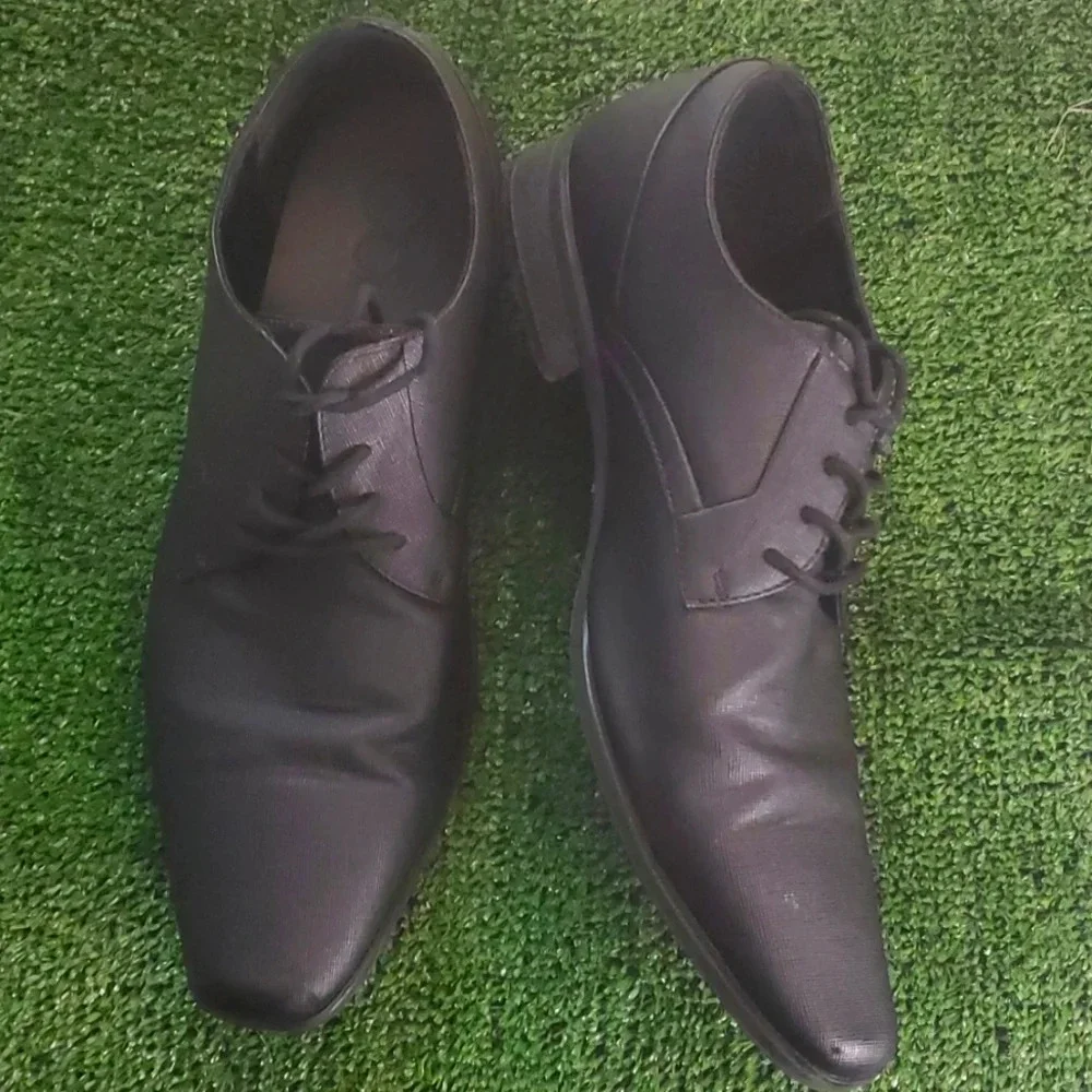 Calvin Klein Mens Dress/Casual Textured Look Tie Shoes
